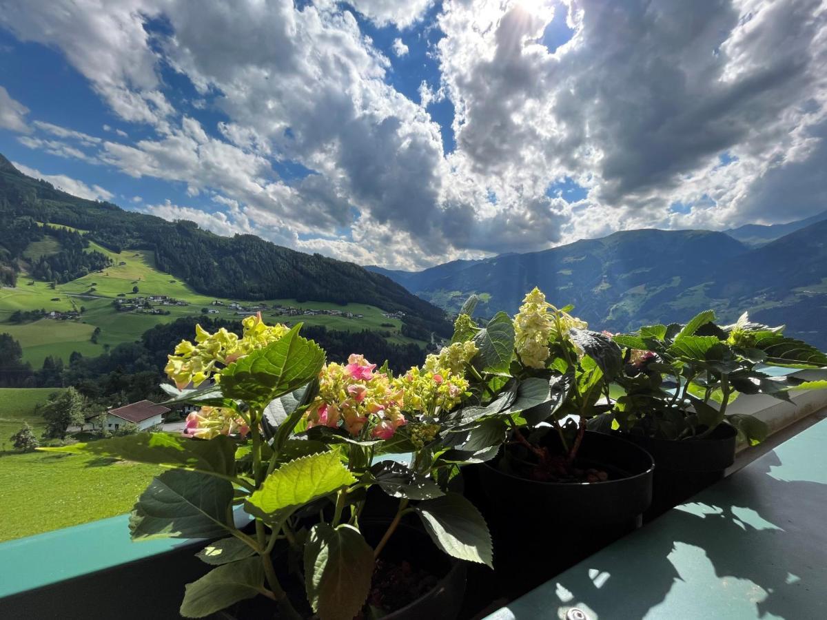 Landhaus Hoellwarth Zell am Ziller Exterior foto