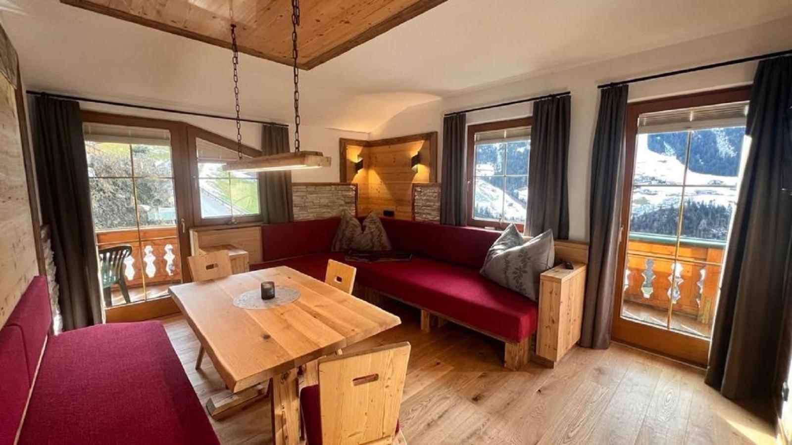 Landhaus Hoellwarth Zell am Ziller Exterior foto